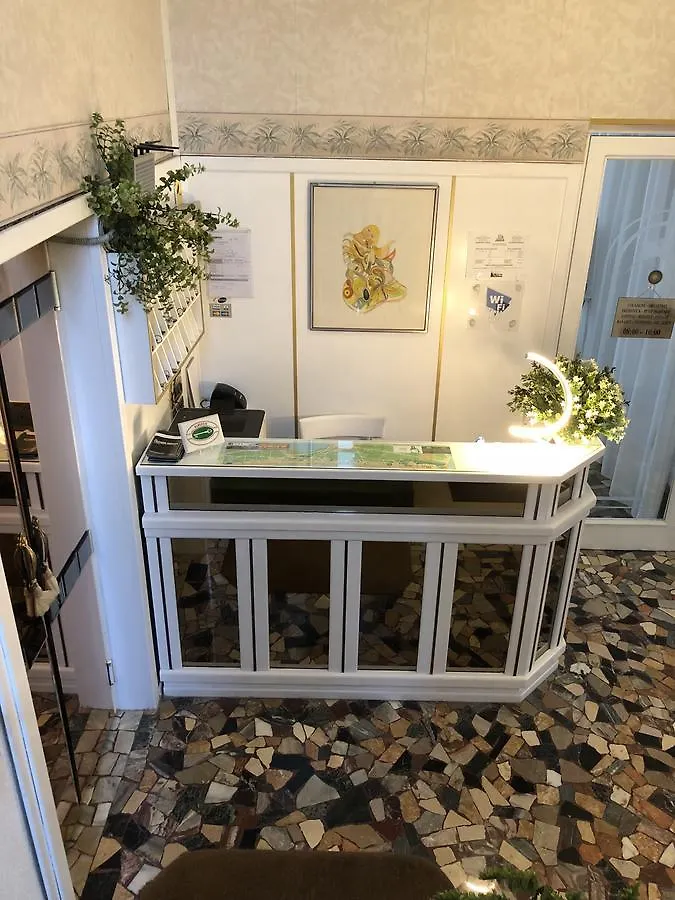 Hotel Marlisa Pier Lido di Jesolo 2*,  Italy